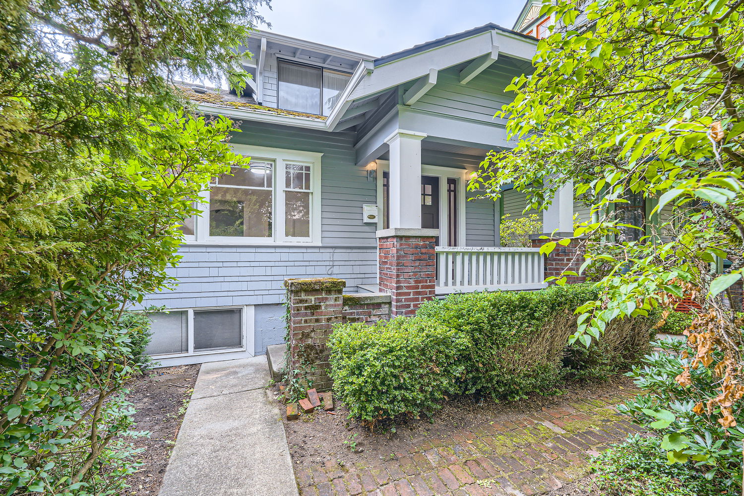 910 North I Street - Main