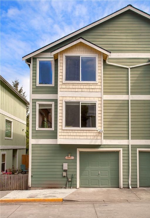 2414 Southwest Holden Street